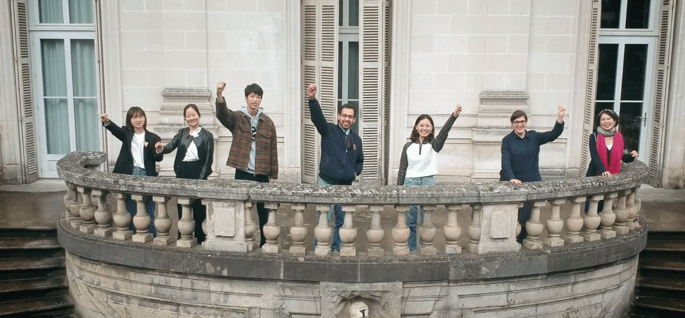 "Courage" - Étudiants de l'institut de Touraine